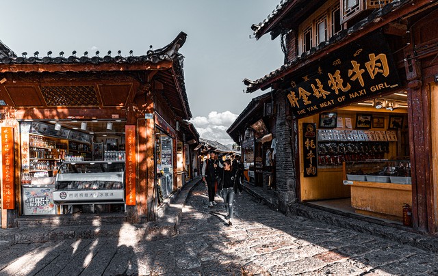 离云南较近的旅游景点，一场说走就走的心灵之旅，探索彩云之南周边最美的自然与人文景观