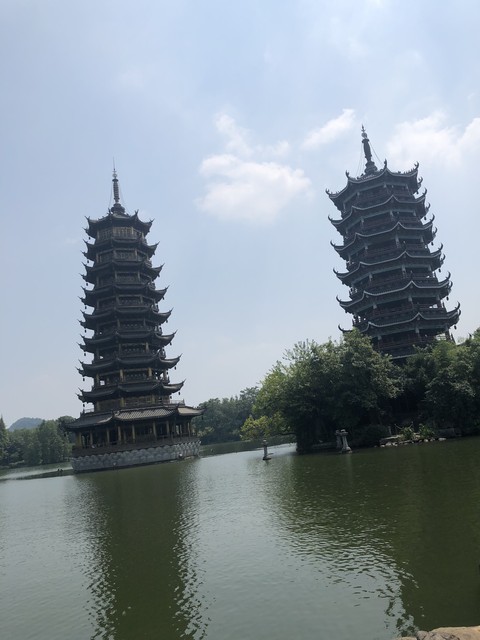 桂林旅游香格里拉：从户外花园区到漓江边的浪漫晨曦，探索这座国际顶级酒店如何让每一次旅行都变成难忘回忆