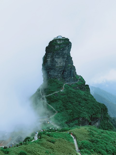 眉山到大理旅游：一段充满惊喜与感动的旅程，探索865.6公里外的风土人情，寻找内心深处的宁静与自由