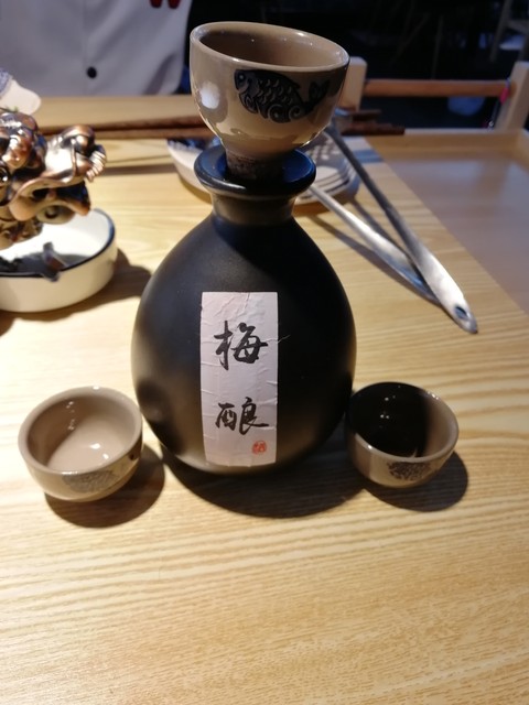 极酒客的酒怎么样？喝过才知道，这杯子里装的不只是酒，更是故事！