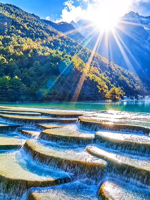 2最新云南旅游地图，带你解锁云南隐藏的美丽角落，让你的旅程不再只是走过路过，而是留下深刻记忆！