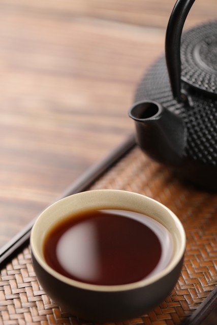 去云南旅游哪种普洱茶好？一探究竟，带你走进茶的世界，感受不一样的茶香之旅