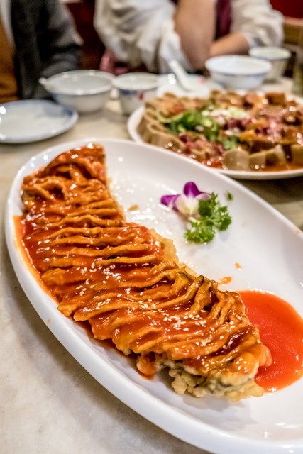 洛阳到昆明旅游报价：2024年最全攻略，带你轻松游遍彩云之南，享受美食美景与文化盛宴，快来一起踏上这场说走就走的旅程吧！