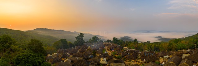 云南澜沧景迈山旅游景点：探索全球首个茶主题世界文化遗产地，体验云海之上的隐世秘境，感受千年古茶林与多民族文化共生的魅力