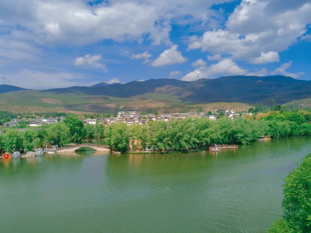 丽江去观音峡怎么坐车？轻松攻略带你畅游丽江第一景