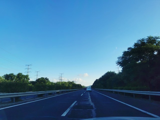 郑州至洛阳多少公里？135.7公里的距离，一段说走就走的旅程，一场穿越古今的文化探险！