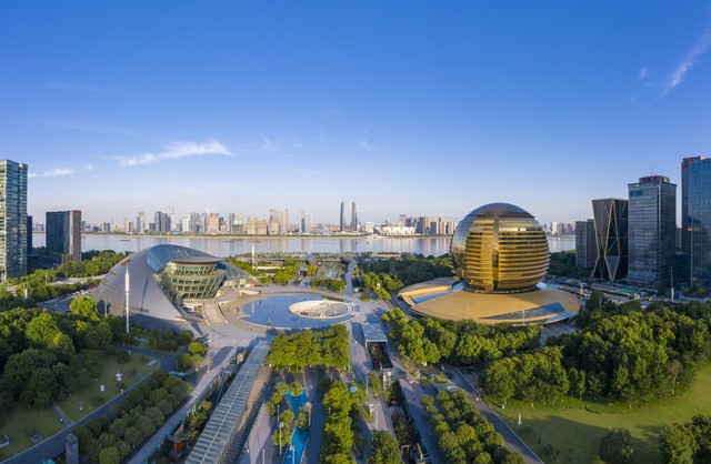 杭州怎么坐公交？轻松出行小贴士带你玩转城市每个角落