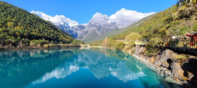 8月份去云南旅游带衣服：轻装上阵，尽享彩云之南的每一刻精彩