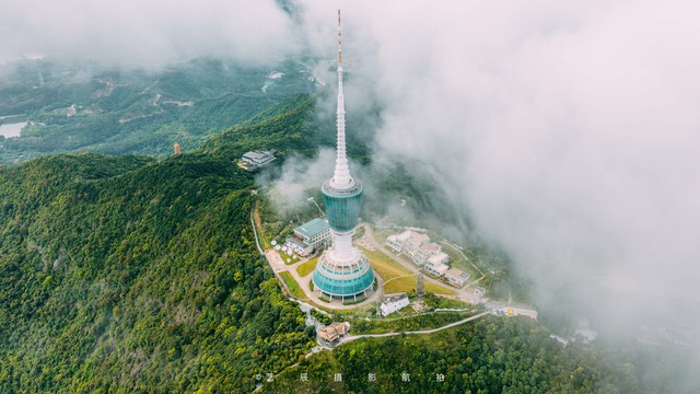 深圳到昆明快递要几天？2024最新深圳至昆明快递时效揭秘，看看你的包裹何时能到家！