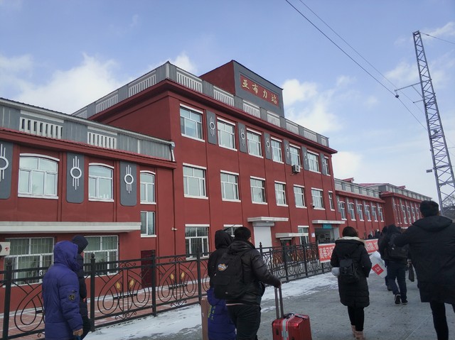 哈尔滨十二中怎么样？走进这所充满活力与梦想的省级示范高中，看看它如何用实力说话，培养出一批又一批优秀学子