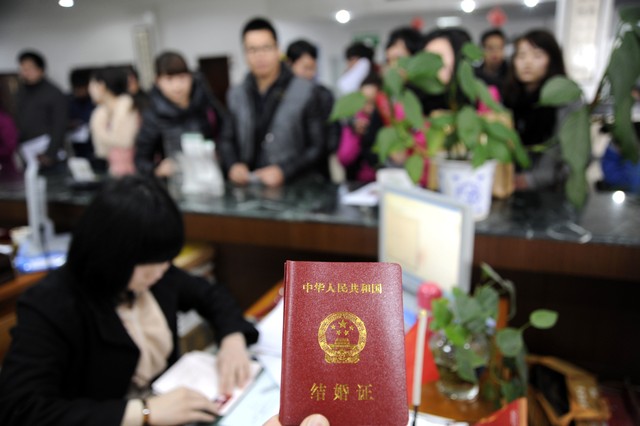 如何办理亲属关系公证，轻松搞定出国必备手续