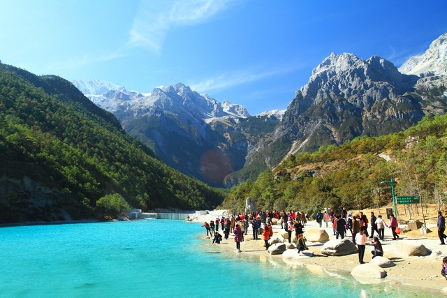 云南旅游收费透明化，游客权益有保障