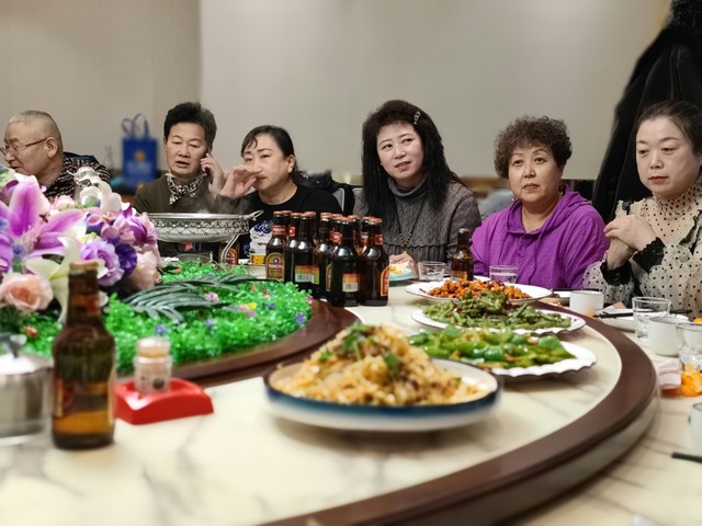 大理旅游跟谁去：和家人共享温馨时光，与朋友共度欢乐旅程，独自一人也能遇见最美的自己