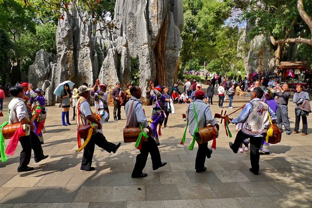 昆明散团旅游：自由探索春城的无限魅力，遇见不一样的旅行体验