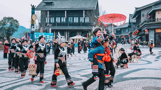 黔西南有哪些县？探寻贵州西南角的神秘八地，兴义市、兴仁市、安龙县、贞丰县、普安县、晴隆县、册亨县、望谟县，带你领略不一样的风土人情！
