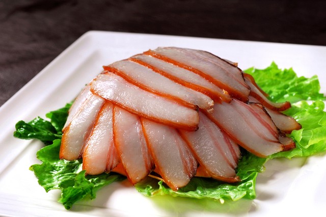 廉江有什么地道小吃？探索这座小城隐藏的美食宝藏，从街头巷尾到家常味道，每一口都是历史与文化的交融