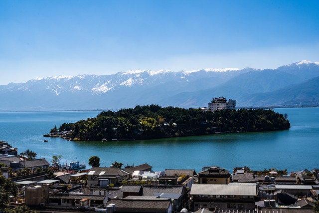 云南大理旅游跟团：一场说走就走的浪漫之旅，带你领略风花雪月与白族风情