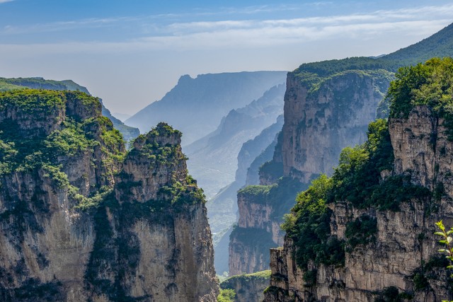 八泉峡有哪些景点？探秘太行山大峡谷中那如诗如画的36处绝美景观，带你走进自然与人文交织的奇幻世界