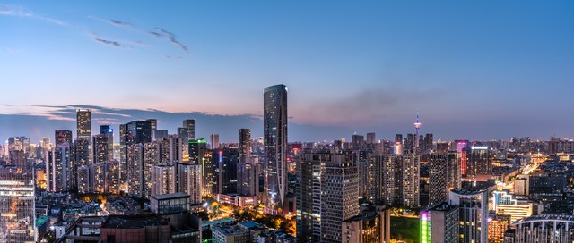 成都的市中心在哪个区？带你一探成都的心脏地带，揭秘天府广场背后的千年故事！