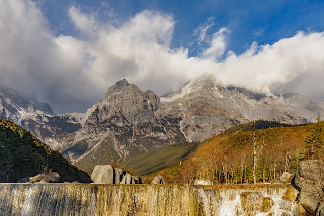 丽江隐漫雪山：遇见心中的那片净土