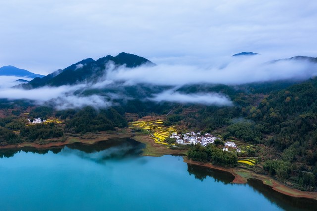 婺源属于哪个市？探秘这座被誉为“中国最美乡村”的神秘面纱，带你走进婺源的真实生活