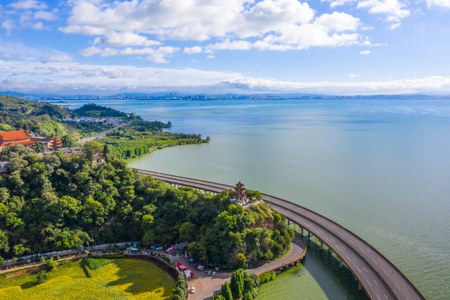 在昆明旅游带什么烟好，让每口都充满云南的味道