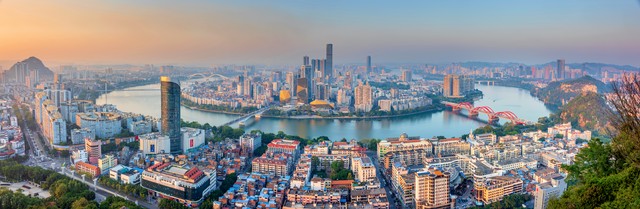 广东省有哪些好玩？2024年最不容错过的十大景点，带你玩转岭南风情，体验不一样的精彩人生