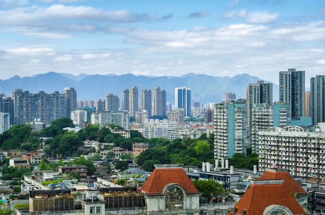 福州属于什么地区？这个问题的答案可能让你大吃一惊，它不仅属于华东，还与华南有着不解之缘，今天就带你走进这座充满魅力的城市，感受它的独特韵味！