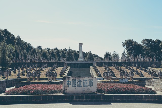云南龙陵县旅游景点：从历史的烽烟到自然的馈赠，这里藏着你不曾发现的美丽奇迹