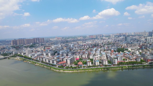 黄冈有什么特产？2024年最全黄冈十大特产清单，带你一探究竟，从罗田板栗到蕲春艾草，每一样都让人欲罢不能！