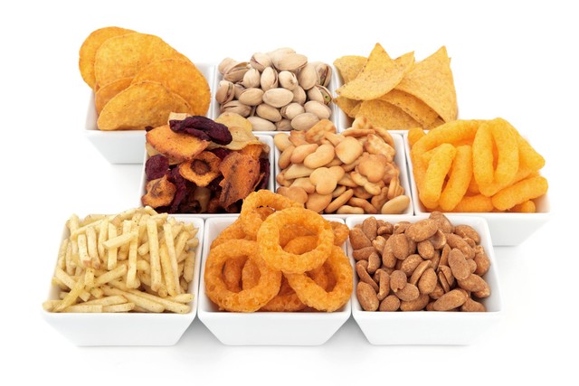 什么零食比较好吃？揭秘那些让你欲罢不能的美味零食，让你从此告别零食选择困难症！