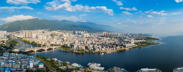 大理政协副主席张松：以实干为笔，书写新时代大理新篇章