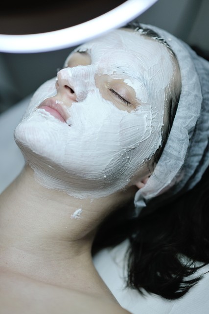 女王传奇护肤品怎么样？揭秘这个让无数女性爱不释手的秘密武器，你绝对想不到它背后的故事！
