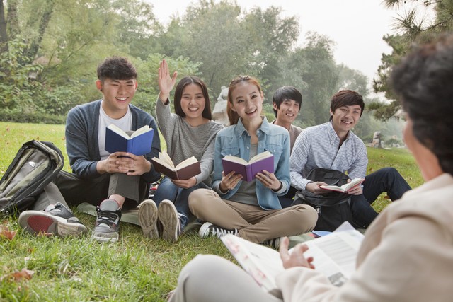 还有藏着无数的秘密等待你去探索 —— 生活中的奇迹与惊喜