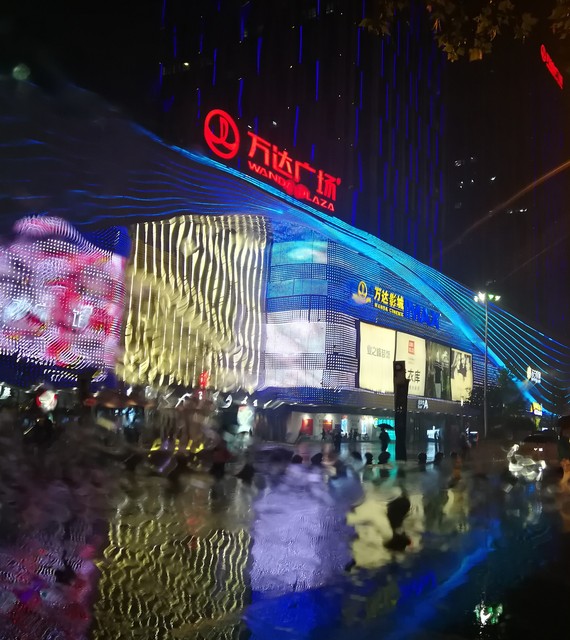 荆州万达如何：从繁华都市的心脏到每个市民心中的温暖港湾，荆州万达的精彩故事正在续写