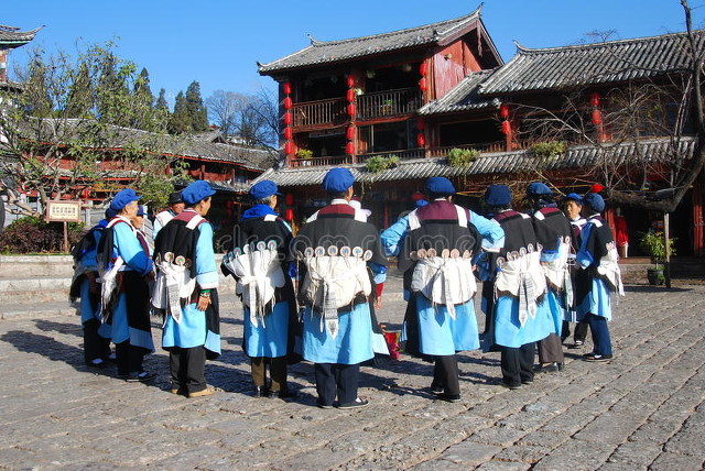 复华丽江员工讨薪风波背后：当文旅地产“黑马”遇上P2P黑洞，员工如何自救？