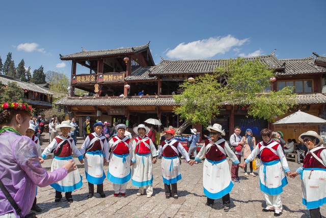丽江花马国客栈：在古城的怀抱中遇见不一样的自己，让每一次旅行都成为心灵的洗礼