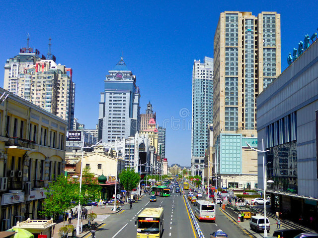 长春飞跃路属于哪个区？一条路引发的热议，背后的故事比你想象的还要精彩