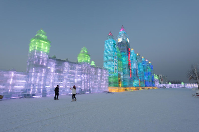 冰雪大世界门票多少钱一张？2024最新票价攻略带你玩转梦幻冰雪乐园