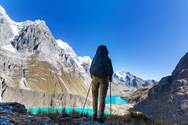 布拉旅行为什么便宜？揭秘那些不为人知的秘密，带你享受超值旅程，轻松玩转全球！