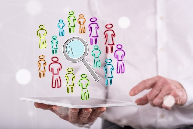 为什么深圳人少？2024年深圳人口减少背后的真实故事：从繁华到静谧，这座城市的变迁让你意想不到