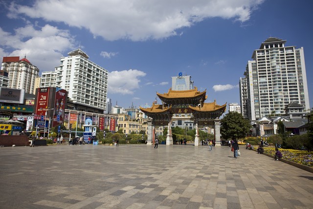 昆明市旅游监督支队：如何在阳光下畅游春城，远离旅游陷阱？——从真实案例看昆明旅游市场的净化之路