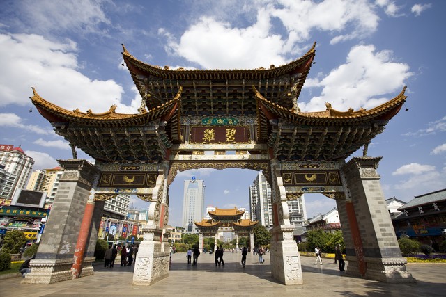 昆明泰牛牛旅游：探索彩云之南的独特魅力，让每一次旅行都充满惊喜与感动