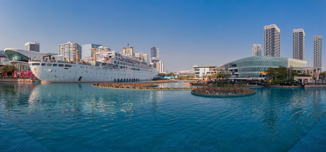 深圳到香港怎么走？从罗湖口岸到蛇口码头，带你体验最便捷的深港跨境之旅！