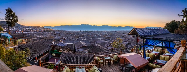 丽江能旅游了吗？2024年末，这座古老而神秘的城市正以全新面貌迎接四方游客