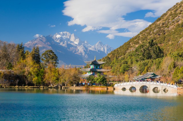 5天适合去云南旅游：从昆明到丽江，一路惊喜不断，体验最地道的风土人情，感受大自然的鬼斧神工，邂逅最美的风景与最温暖的笑容
