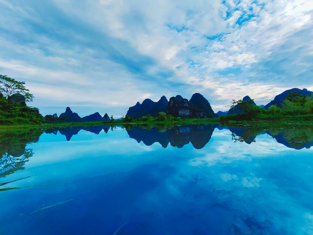 云南红河弥勒周边景点大揭秘：从艺术小镇到自然风光，带你畅游云南的宝藏之地