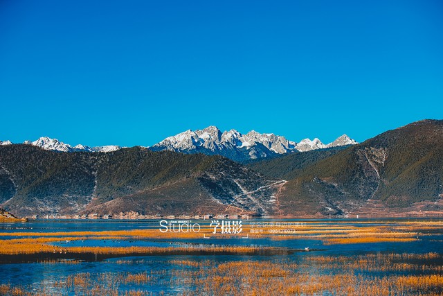 从古城到雪山：一段难忘的旅程，一次心灵的洗礼——探寻那片纯净之地背后的秘密