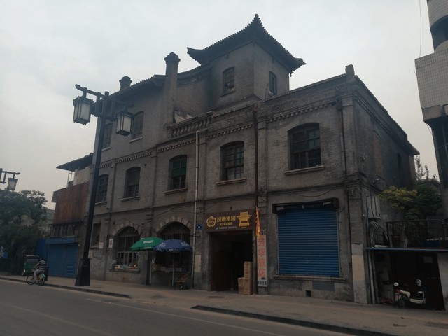 太原这条街背后的故事：从历史深处走来的钟楼街，如何在新时代焕发出新的光彩？