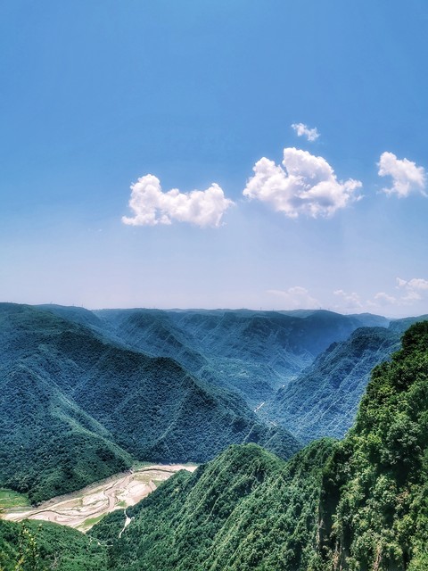 崆峒山为什么出名：探秘这座承载着千年文化与自然奇观的神秘山脉，你绝对想不到这里竟藏着如此多的故事！